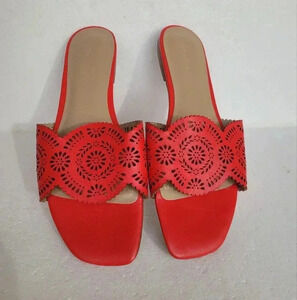 Ann Taylor red perforated slides size 8